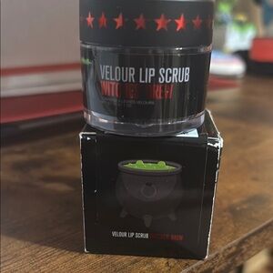 Jeffree Star Black and Red Lip Scrub